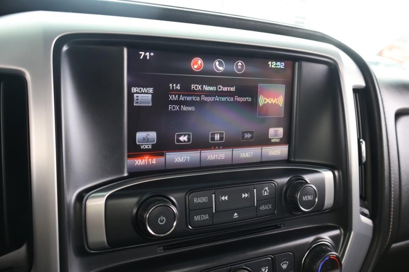 GMC Sierra 1500 Vehicle Full-screen Gallery Image 28