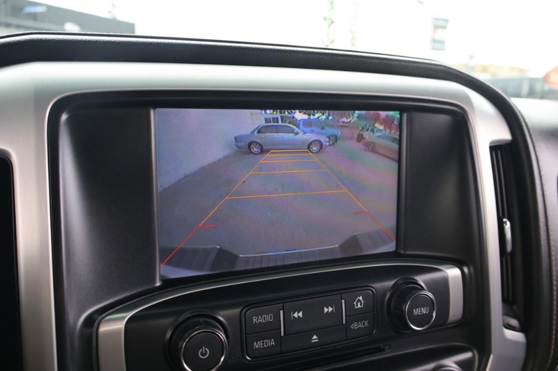 GMC Sierra 1500 Vehicle Full-screen Gallery Image 29