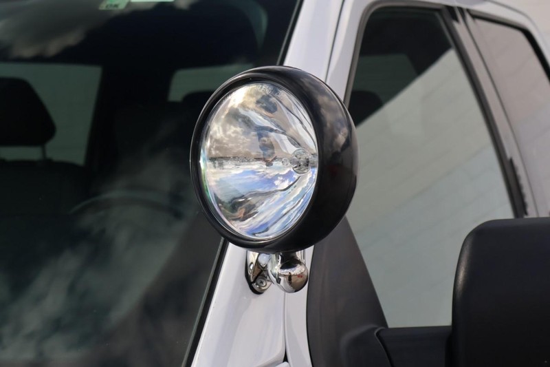 Ford F-150 Vehicle Full-screen Gallery Image 13