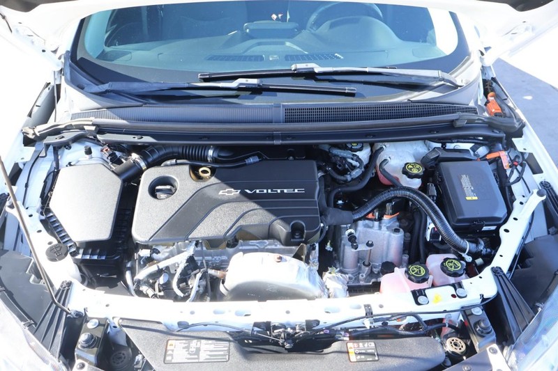 Chevrolet Volt Vehicle Full-screen Gallery Image 13