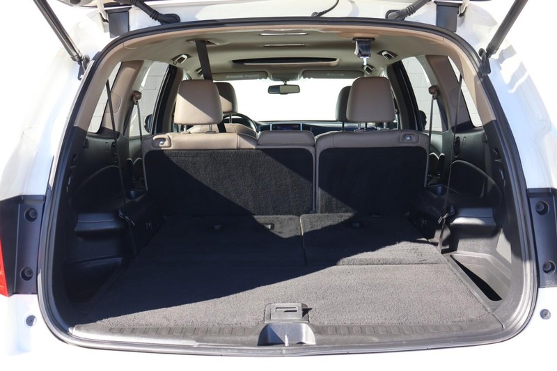 Honda Pilot Vehicle Full-screen Gallery Image 08