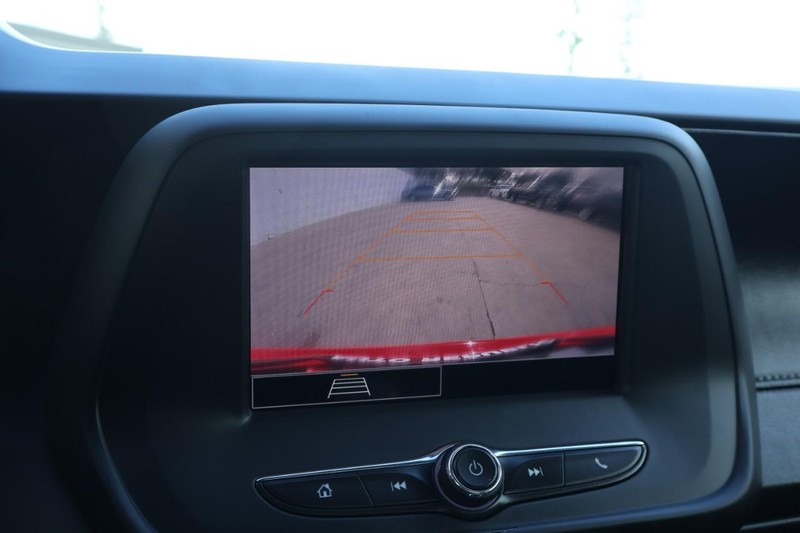 Chevrolet Camaro Vehicle Full-screen Gallery Image 33