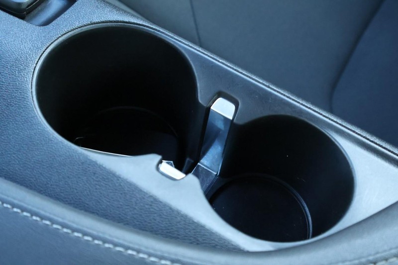 Chevrolet Camaro Vehicle Full-screen Gallery Image 37