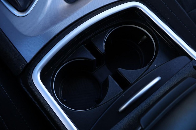 Dodge Charger Vehicle Full-screen Gallery Image 35