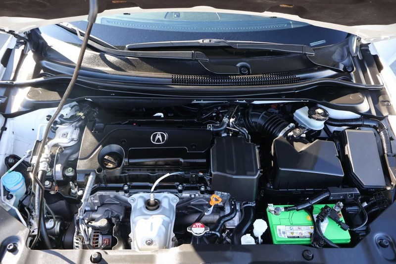 Acura ILX Vehicle Full-screen Gallery Image 14