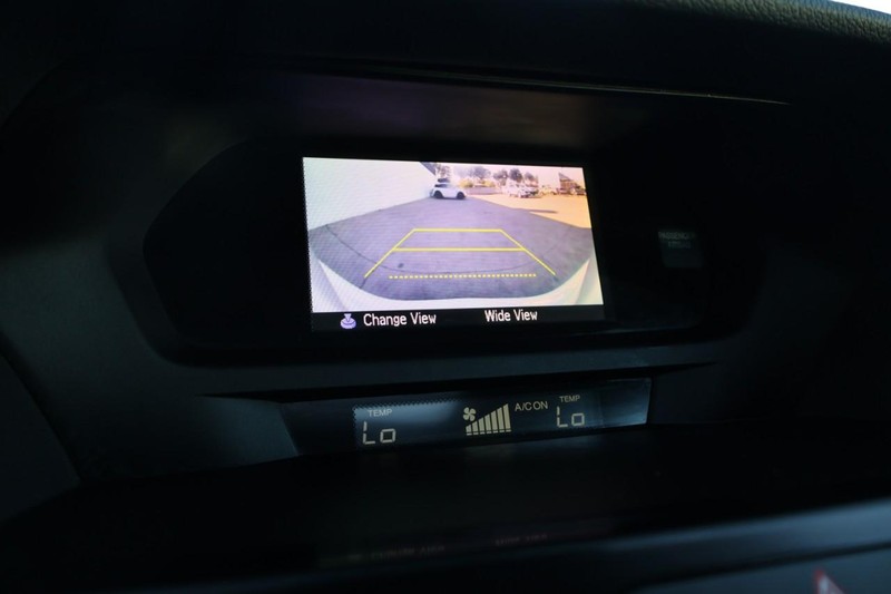 Acura ILX Vehicle Full-screen Gallery Image 32