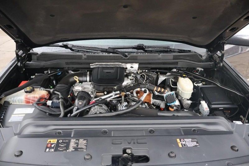 GMC Sierra 2500HD Vehicle Full-screen Gallery Image 12