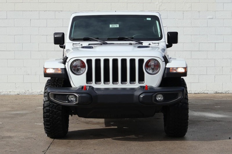 Jeep Wrangler Unlimited Vehicle Full-screen Gallery Image 02