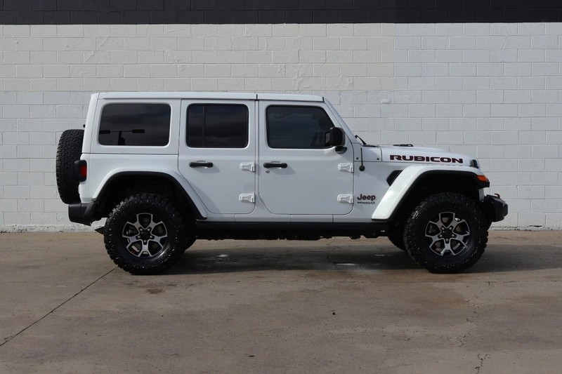 Jeep Wrangler Unlimited Vehicle Full-screen Gallery Image 04