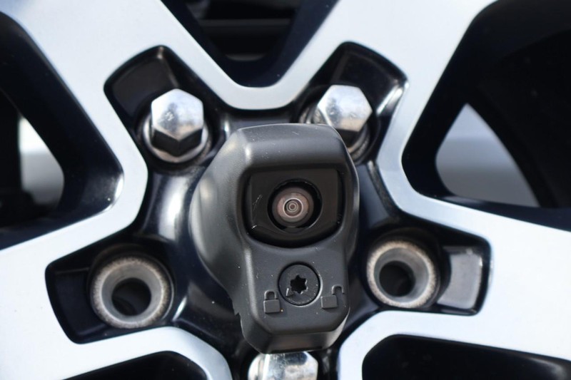 Jeep Wrangler Unlimited Vehicle Full-screen Gallery Image 08