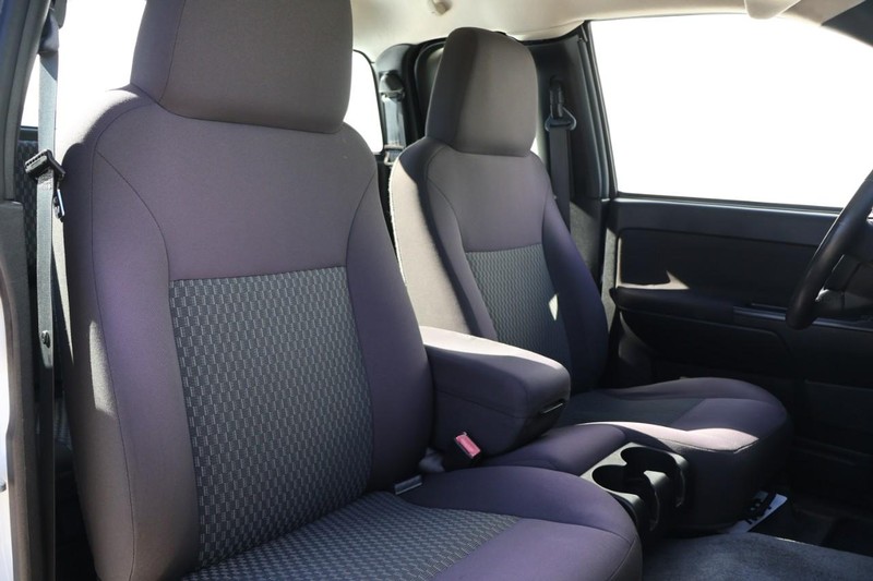 GMC Canyon Vehicle Full-screen Gallery Image 22