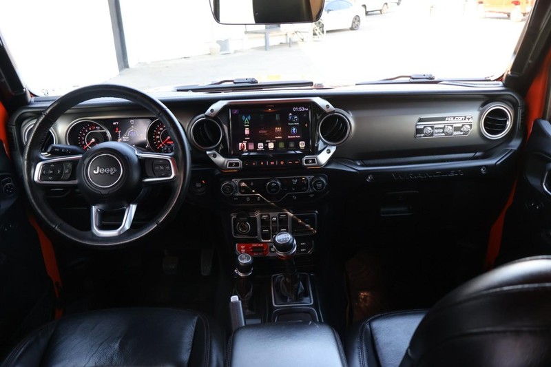 Jeep Wrangler Unlimited Vehicle Full-screen Gallery Image 29