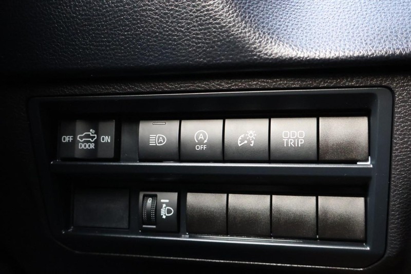 Toyota Tundra Vehicle Full-screen Gallery Image 19