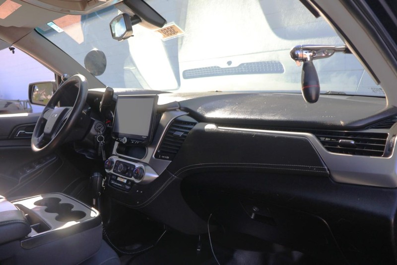 Chevrolet Tahoe Vehicle Full-screen Gallery Image 18