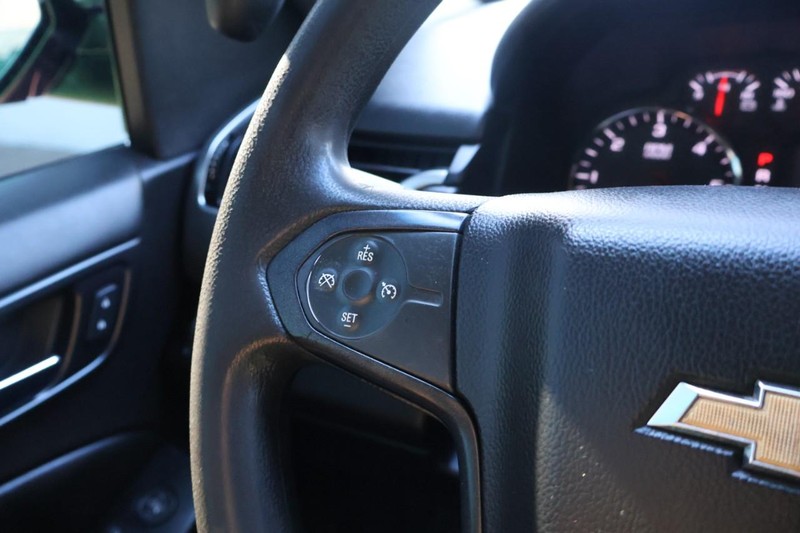 Chevrolet Tahoe Vehicle Full-screen Gallery Image 24