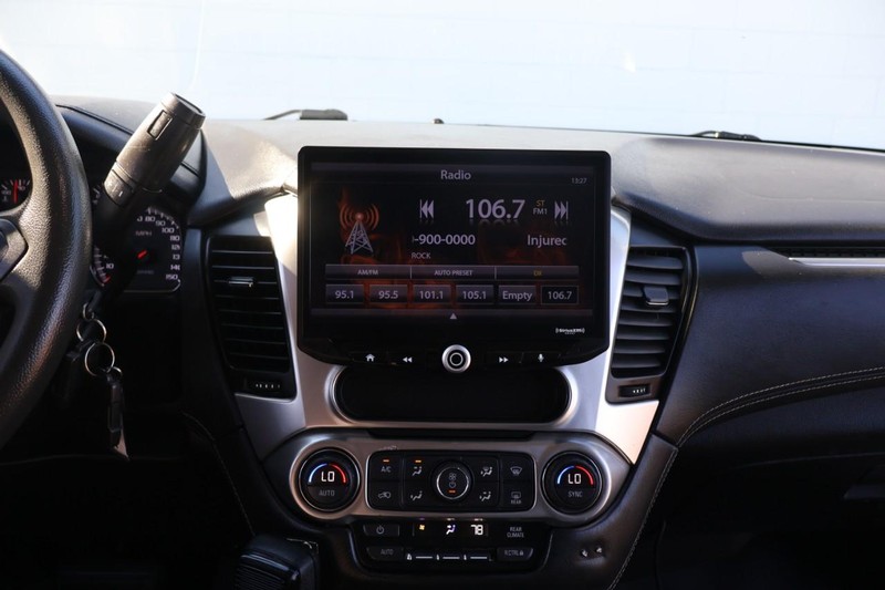 Chevrolet Tahoe Vehicle Full-screen Gallery Image 26