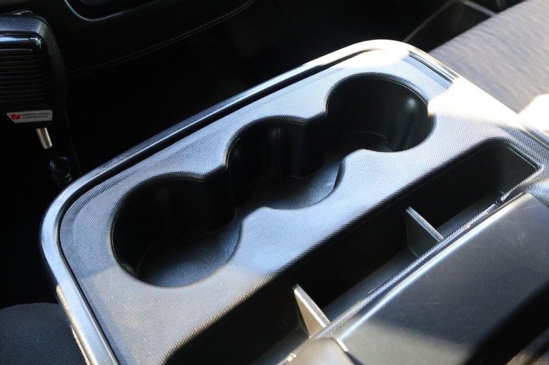 Chevrolet Tahoe Vehicle Full-screen Gallery Image 31