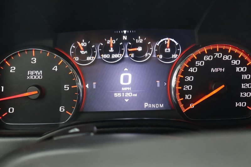 GMC Yukon XL Vehicle Full-screen Gallery Image 29