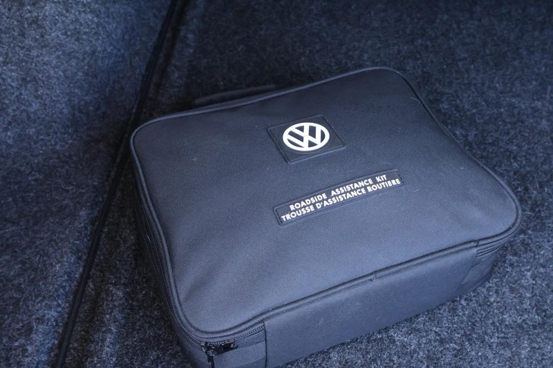 Volkswagen Jetta Vehicle Full-screen Gallery Image 10