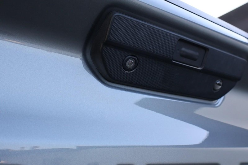 Chevrolet Silverado 1500 Vehicle Full-screen Gallery Image 08