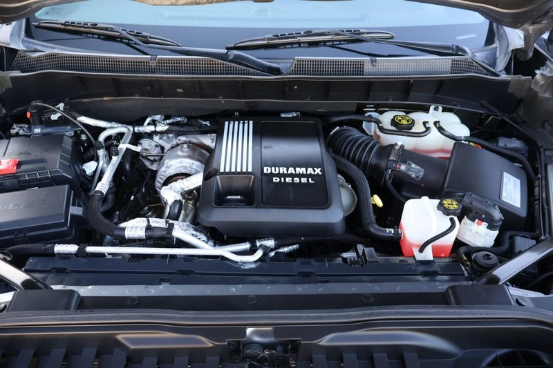 Chevrolet Silverado 1500 Vehicle Full-screen Gallery Image 14