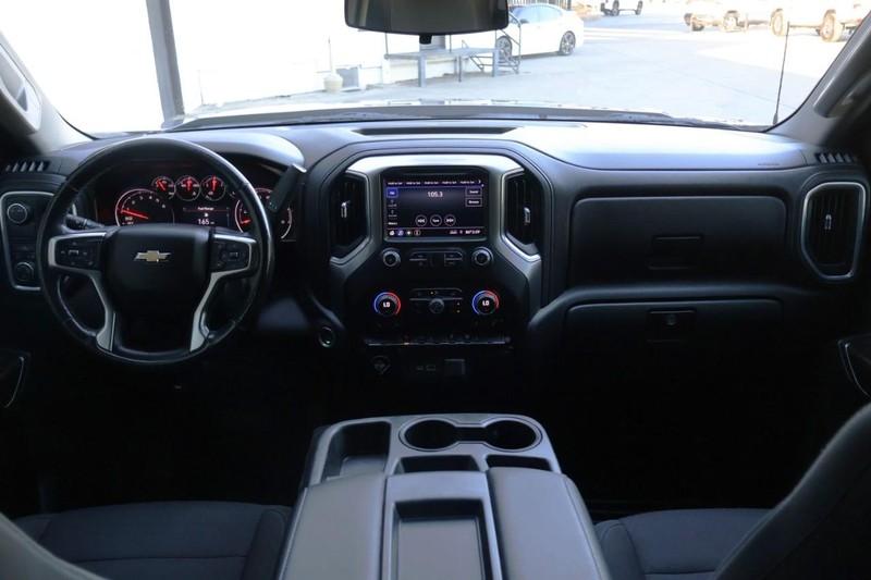 Chevrolet Silverado 1500 Vehicle Full-screen Gallery Image 27