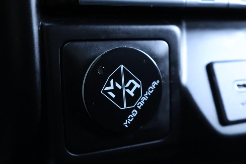 Chevrolet Silverado 1500 Vehicle Full-screen Gallery Image 39