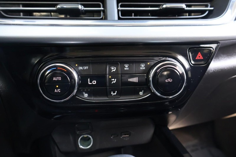 Chevrolet Trax Vehicle Full-screen Gallery Image 33