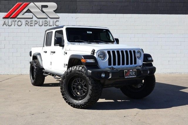 Fullerton CA 2020 Jeep Gladiator more details - jeep gladiator