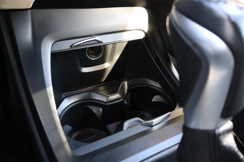 BMW X1 Vehicle Full-screen Gallery Image 40