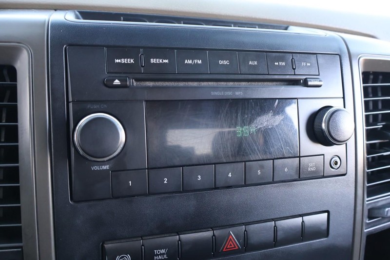 Ram 5500 Vehicle Full-screen Gallery Image 41