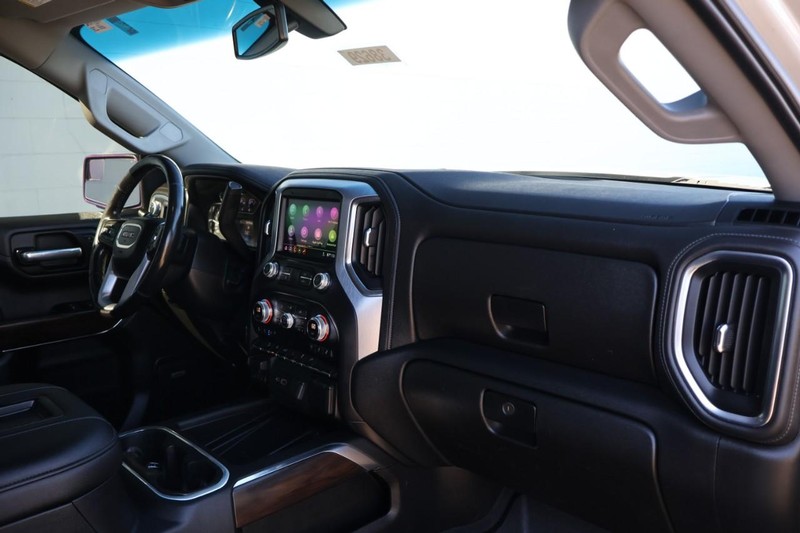 GMC Sierra 1500 Vehicle Full-screen Gallery Image 23