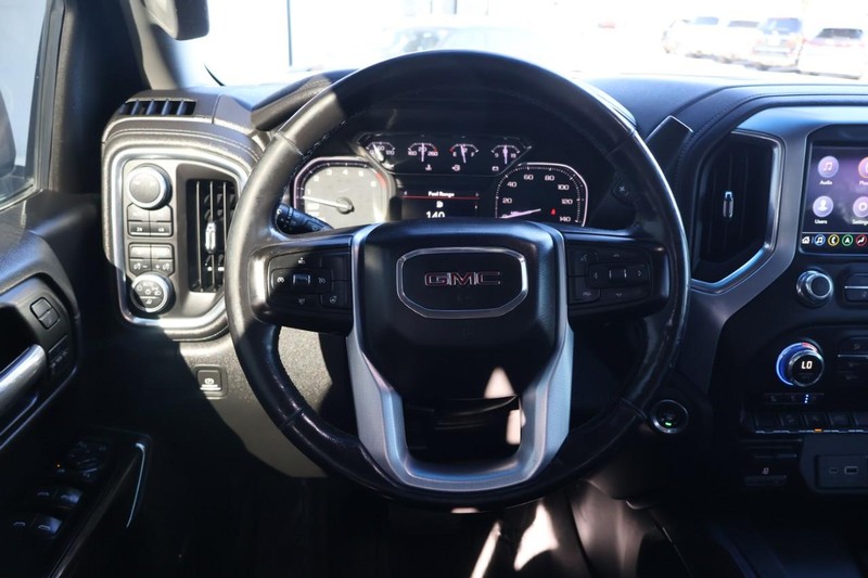 GMC Sierra 1500 Vehicle Full-screen Gallery Image 32