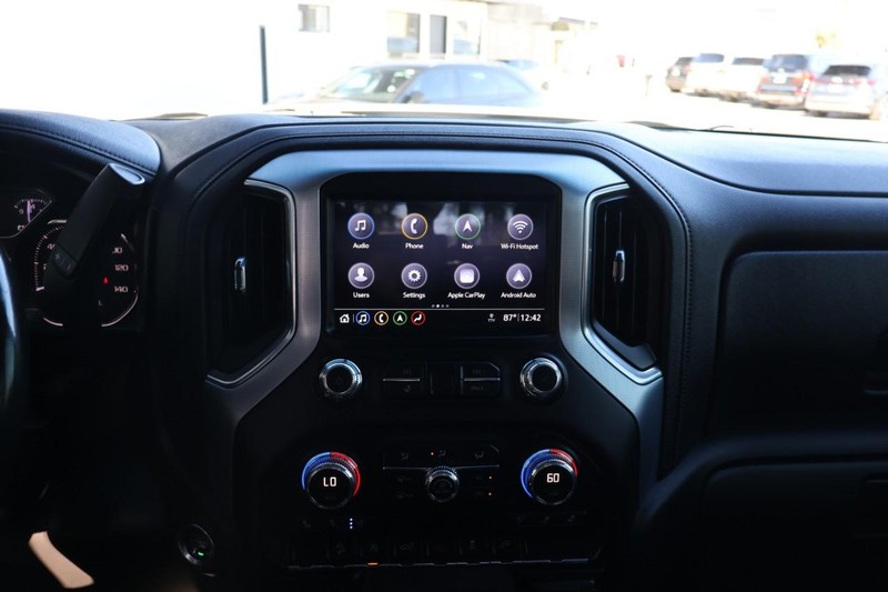 GMC Sierra 1500 Vehicle Full-screen Gallery Image 36