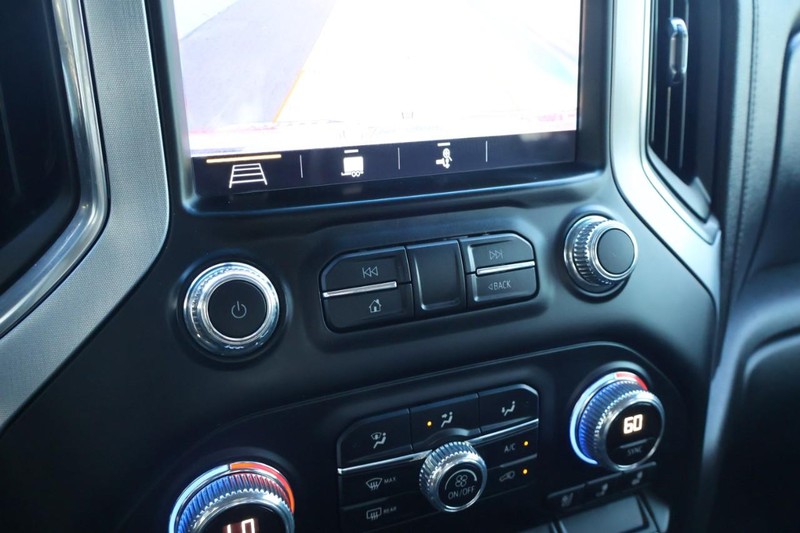 GMC Sierra 1500 Vehicle Full-screen Gallery Image 39