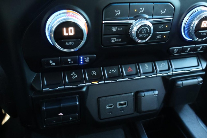 GMC Sierra 1500 Vehicle Full-screen Gallery Image 41