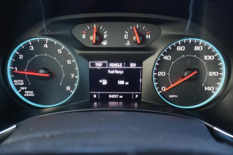 Chevrolet Equinox Vehicle Full-screen Gallery Image 26