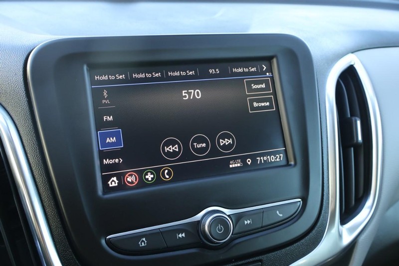 Chevrolet Equinox Vehicle Full-screen Gallery Image 33