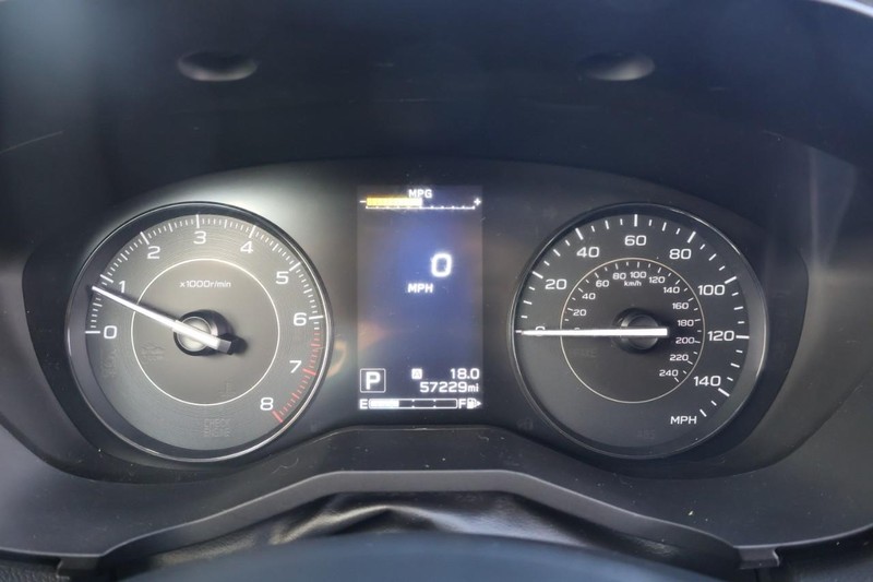 Subaru Impreza Vehicle Full-screen Gallery Image 25