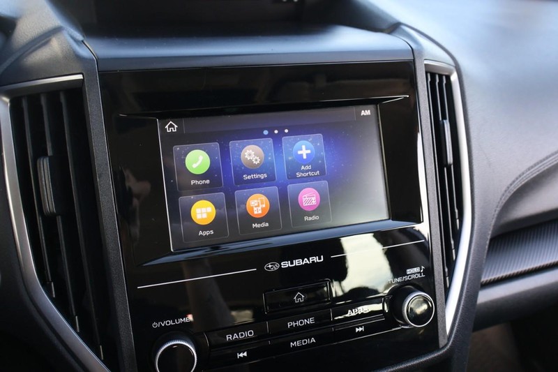 Subaru Impreza Vehicle Full-screen Gallery Image 26