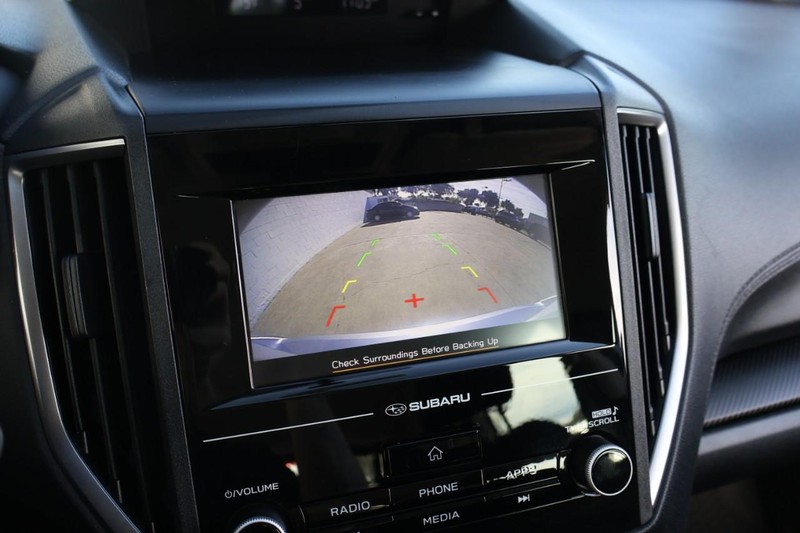 Subaru Impreza Vehicle Full-screen Gallery Image 27