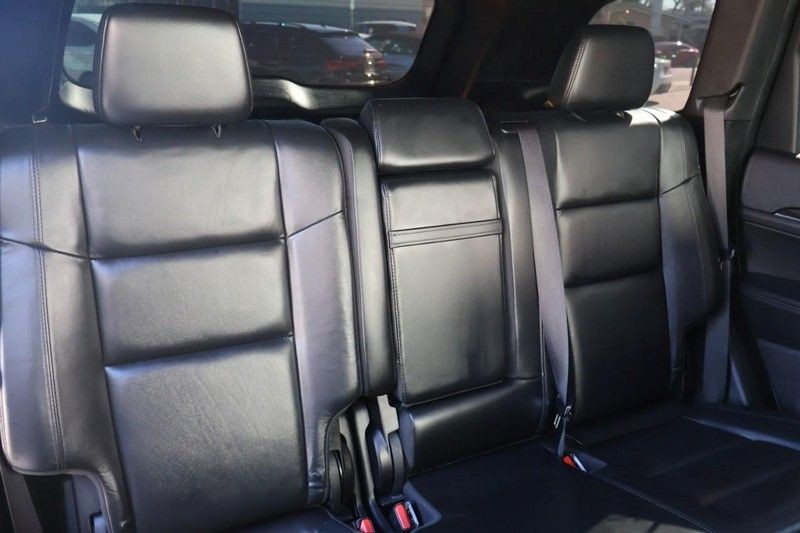 Jeep Grand Cherokee Vehicle Full-screen Gallery Image 21