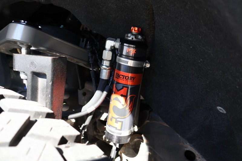 Chevrolet Silverado 1500 Vehicle Full-screen Gallery Image 15