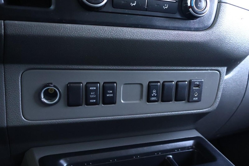 Nissan NV Cargo Vehicle Full-screen Gallery Image 34