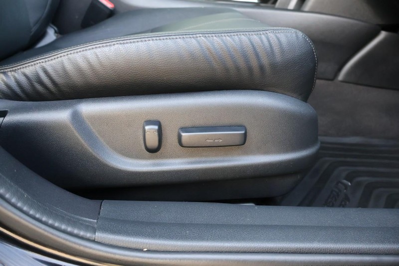 Honda Crosstour Vehicle Full-screen Gallery Image 21