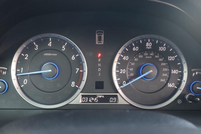 Honda Crosstour Vehicle Full-screen Gallery Image 26