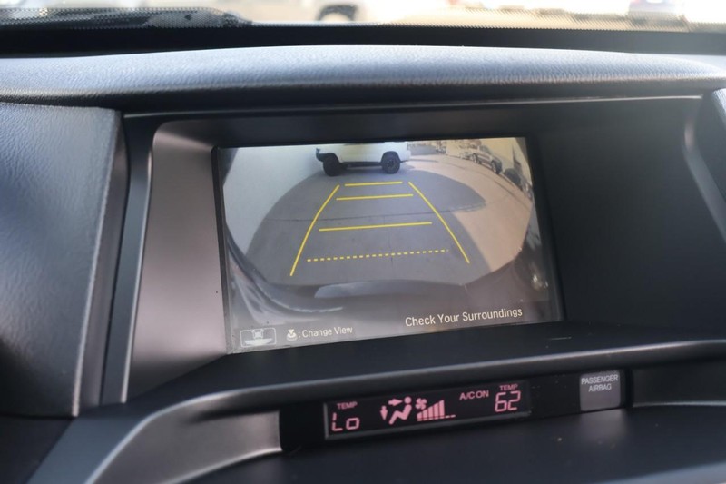 Honda Crosstour Vehicle Full-screen Gallery Image 32