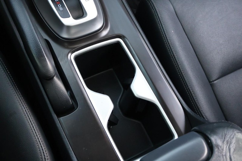 Honda Crosstour Vehicle Full-screen Gallery Image 36