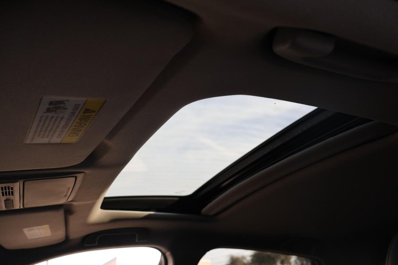 Honda Crosstour Vehicle Full-screen Gallery Image 38