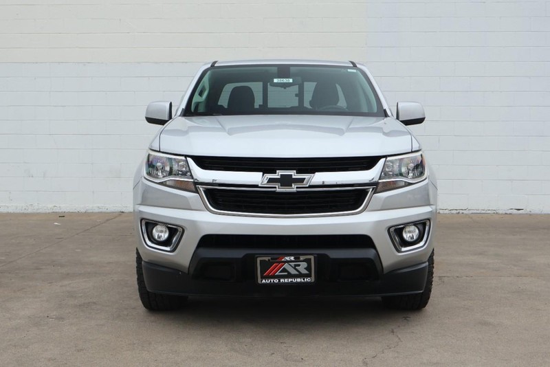 Chevrolet Colorado Vehicle Full-screen Gallery Image 03